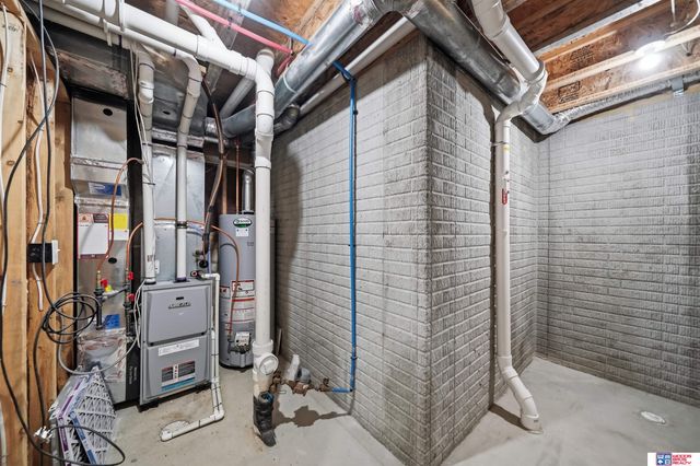 3102 King Ridge Court, Lincoln, NE 68504