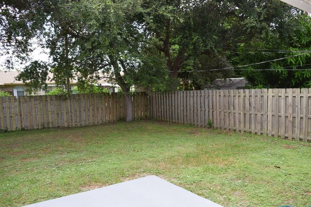 425 PERRY Avenue, Greenacres, FL 33463
