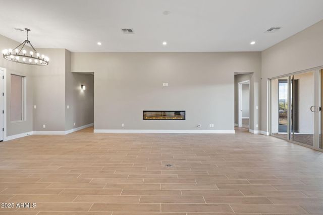 15900 E LONE FOX Trail, Dewey, AZ 86327