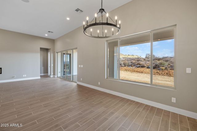 15900 E LONE FOX Trail, Dewey, AZ 86327