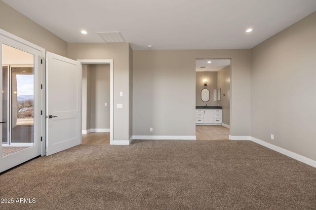 15900 E LONE FOX Trail, Dewey, AZ 86327