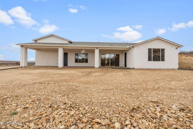 15900 E LONE FOX Trail, Dewey, AZ 86327