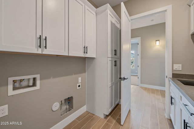 15900 E LONE FOX Trail, Dewey, AZ 86327