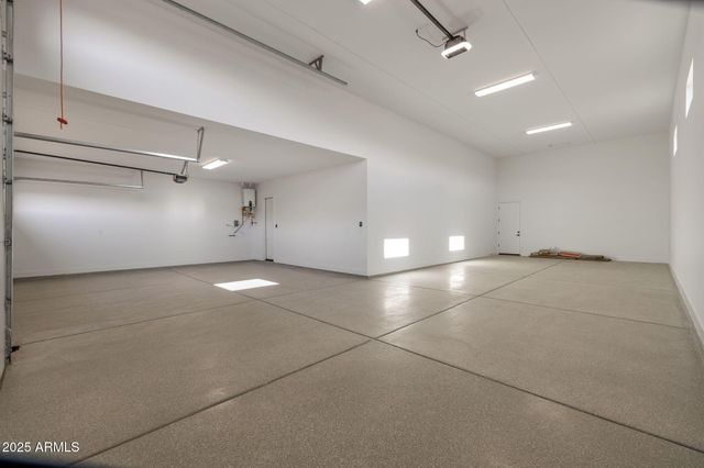 15900 E LONE FOX Trail, Dewey, AZ 86327