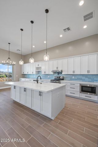 15900 E LONE FOX Trail, Dewey, AZ 86327