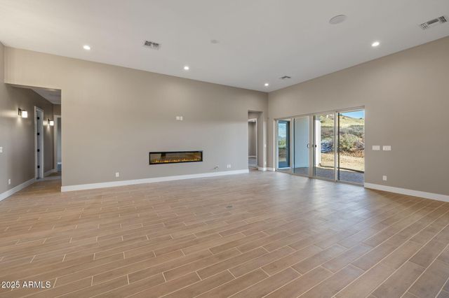 15900 E LONE FOX Trail, Dewey, AZ 86327