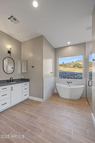 15900 E LONE FOX Trail, Dewey, AZ 86327