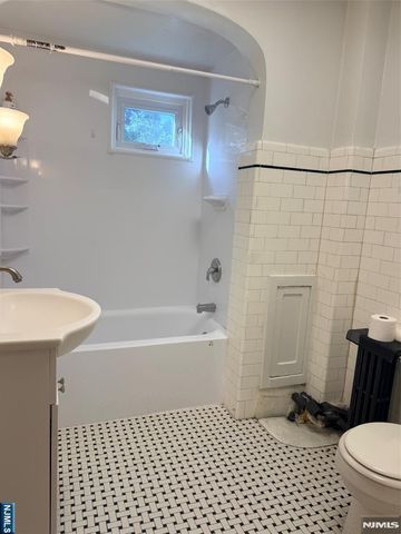 116 Wood Ridge Street 2, Wood Ridge, NJ 07075