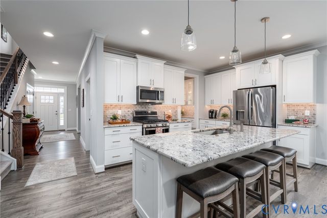12303 Beech Hall Cir, Manakin Sabot, VA 23103