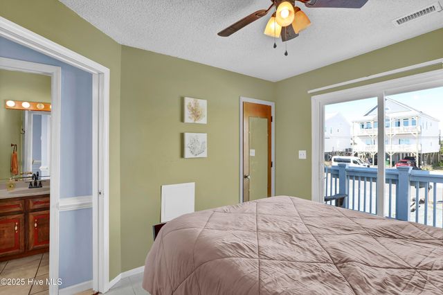 1436 New River Inlet Road, Sneads Ferry, NC 28460