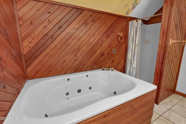 1436 New River Inlet Road, Sneads Ferry, NC 28460