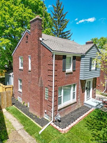 11561 Nottingham Road, Detroit, MI 48224