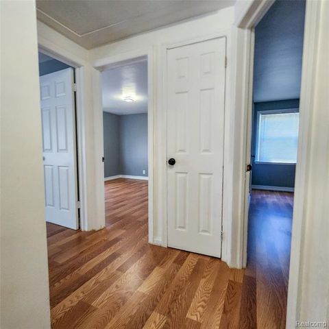 11561 Nottingham Road, Detroit, MI 48224