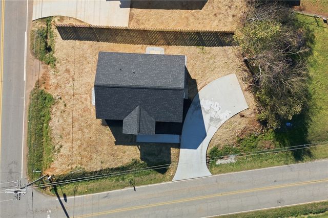 216 S Stribling Street, Seneca, SC 29678