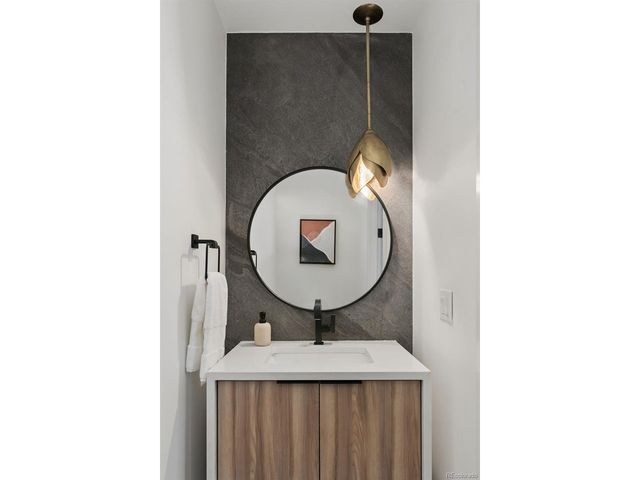 1231 Garfield St, Denver, CO 80206