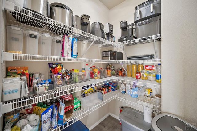 689 N McCulloch Blvd, Pueblo West, CO 81007