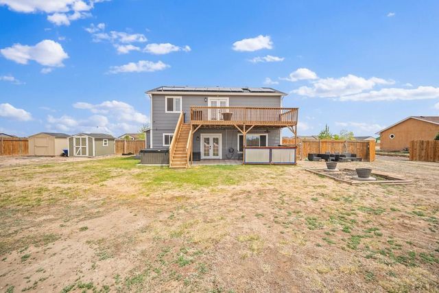 689 N McCulloch Blvd, Pueblo West, CO 81007
