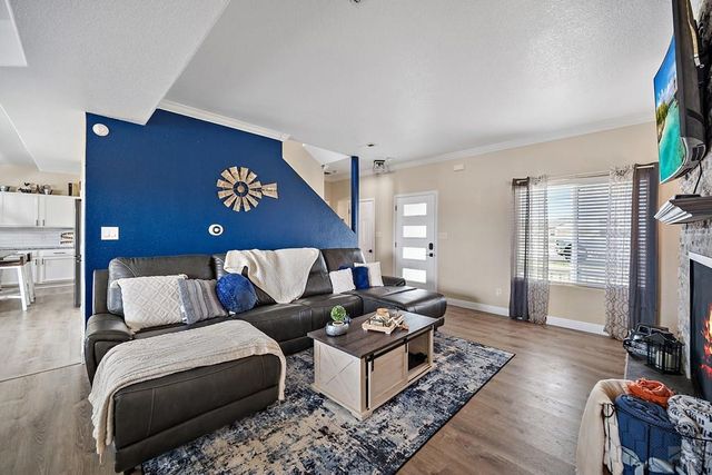 689 N McCulloch Blvd, Pueblo West, CO 81007