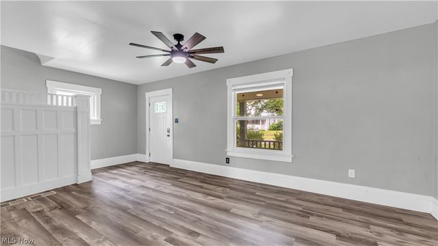 2188 Stone Street, Cuyahoga Falls, OH 44221