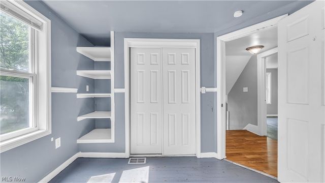 2188 Stone Street, Cuyahoga Falls, OH 44221