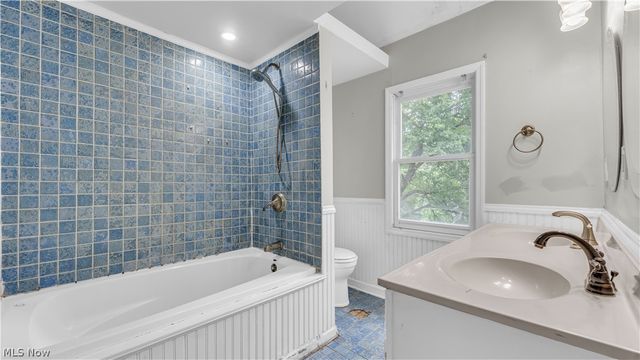 2188 Stone Street, Cuyahoga Falls, OH 44221
