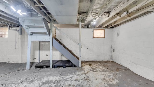 2188 Stone Street, Cuyahoga Falls, OH 44221