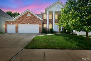264 Magnolia Trace Drive, Ballwin, MO 63021
