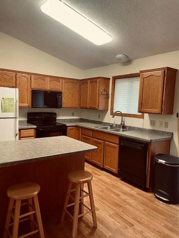 4433 57th Street NW, Rochester, MN 55901