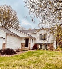 4433 57th Street NW, Rochester, MN 55901