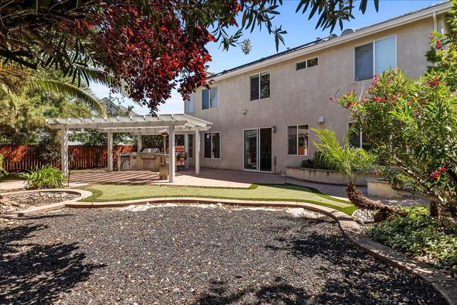 402 Payton Ct, Tracy, CA 95377