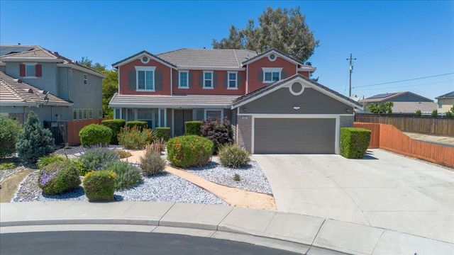 402 Payton Ct, Tracy, CA 95377