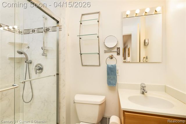 2695 Ronald Drive, Troy, MI 48085