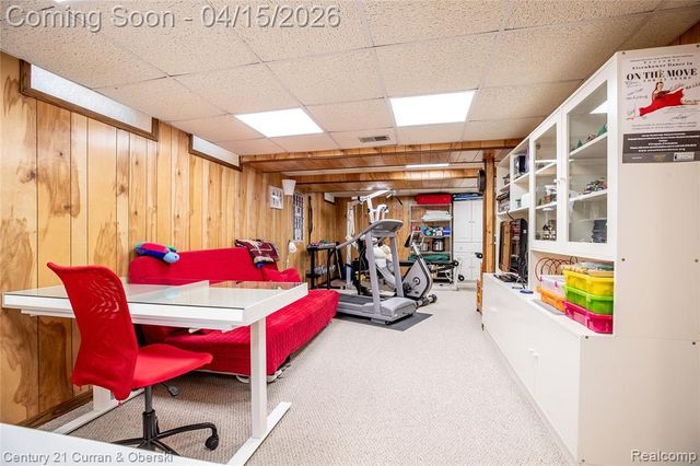 2695 Ronald Drive, Troy, MI 48085