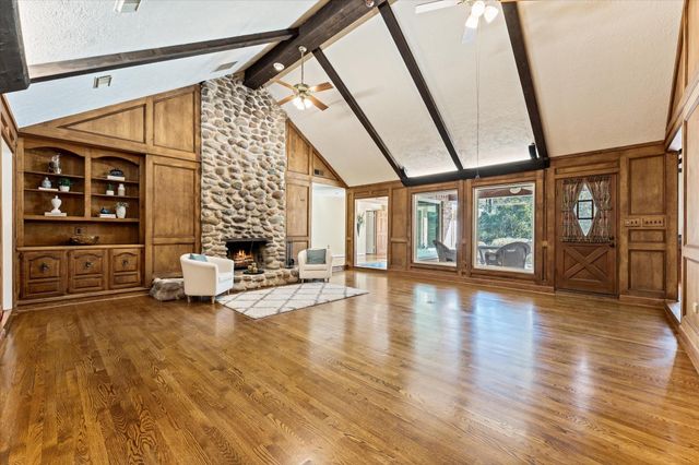 29710 Running Deer Drive, Tomball, TX 77375