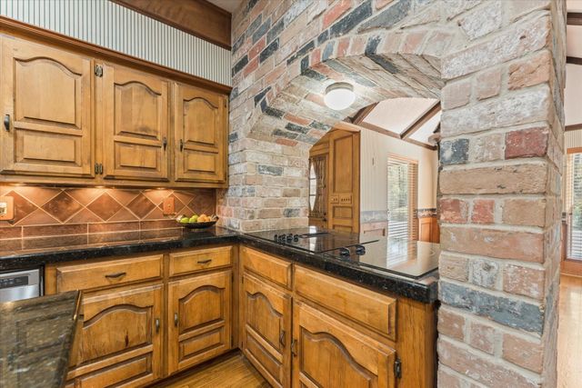 29710 Running Deer Drive, Tomball, TX 77375