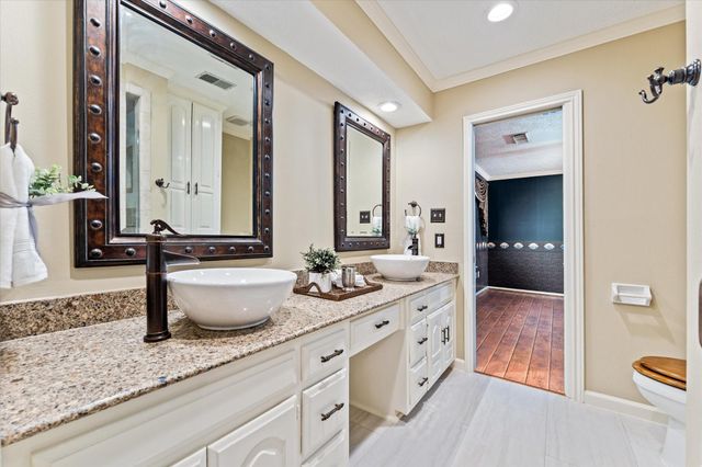 29710 Running Deer Drive, Tomball, TX 77375