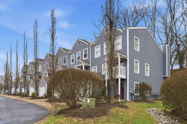 8002 Harrods Landing Dr 8002, Prospect, KY 40059