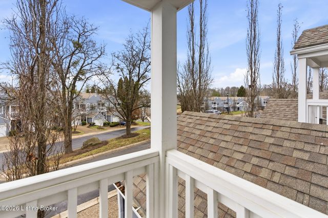 8002 Harrods Landing Dr 8002, Prospect, KY 40059