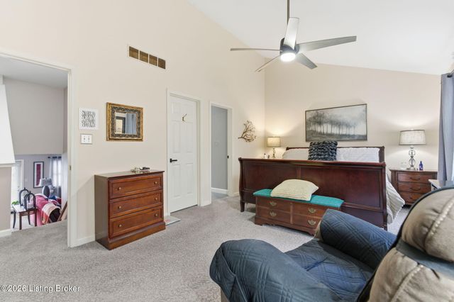 8002 Harrods Landing Dr 8002, Prospect, KY 40059