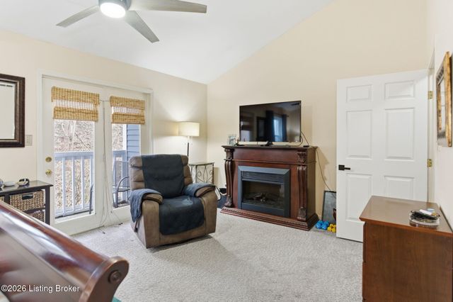 8002 Harrods Landing Dr 8002, Prospect, KY 40059