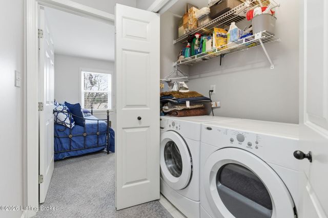 8002 Harrods Landing Dr 8002, Prospect, KY 40059