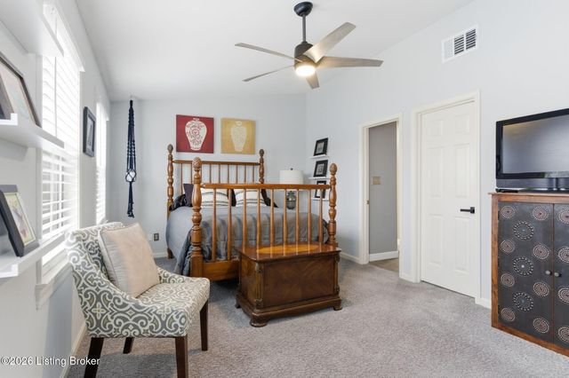 8002 Harrods Landing Dr 8002, Prospect, KY 40059