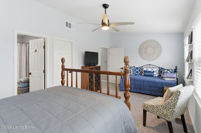 8002 Harrods Landing Dr 8002, Prospect, KY 40059