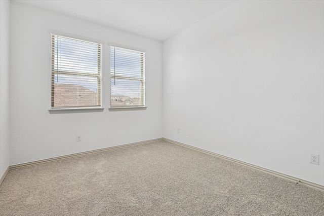 517 Parkside Drive, Argyle, TX 76226
