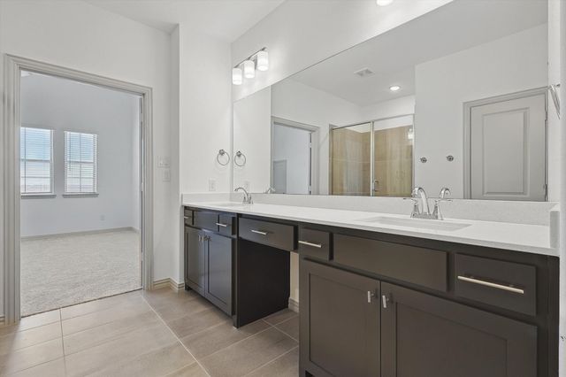517 Parkside Drive, Argyle, TX 76226