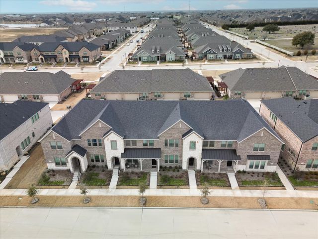 517 Parkside Drive, Argyle, TX 76226