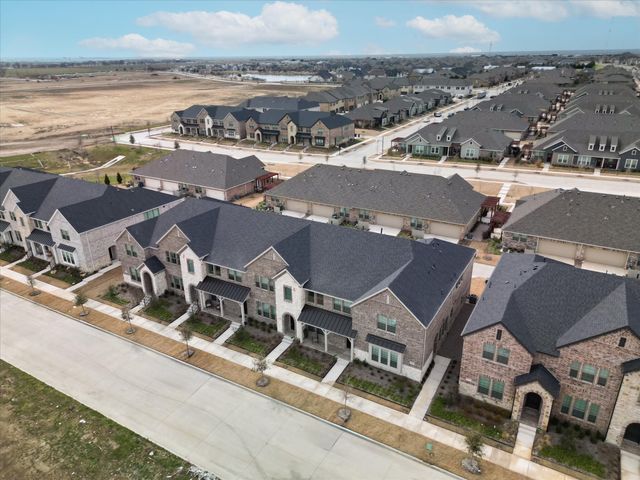 517 Parkside Drive, Argyle, TX 76226