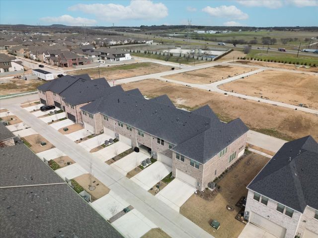 517 Parkside Drive, Argyle, TX 76226