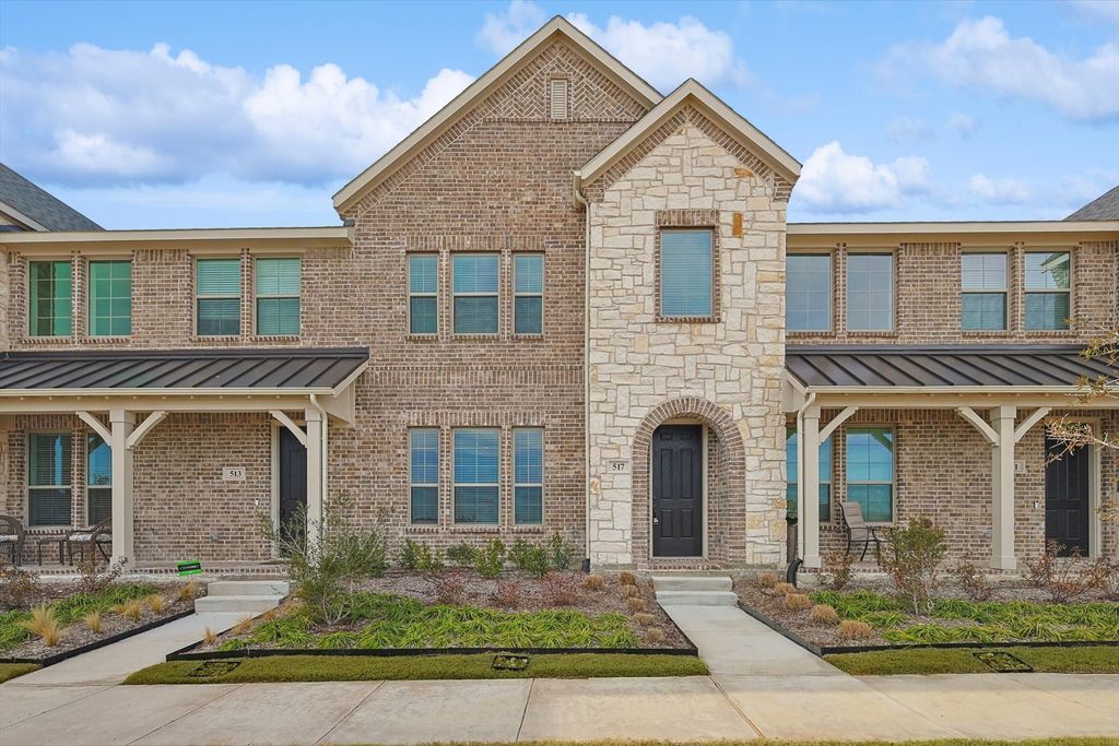 517 Parkside Drive, Argyle, TX 76226