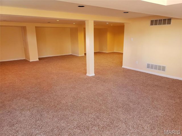 803 Clayworth Drive, Ballwin, MO 63011